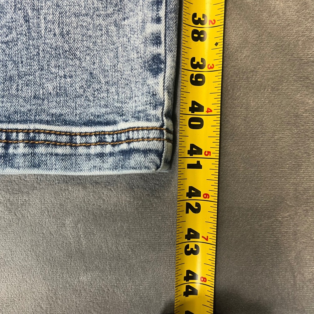 Born Fly Jeans Men's Size 32 x 31 Graphic Patch Slim Straight Denim - Picture 6 of 10